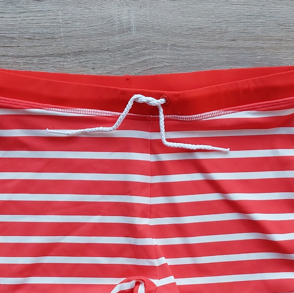 Mini Boden swim 🏊‍♀️ shorts 11-12 years - Picture 9 of 12